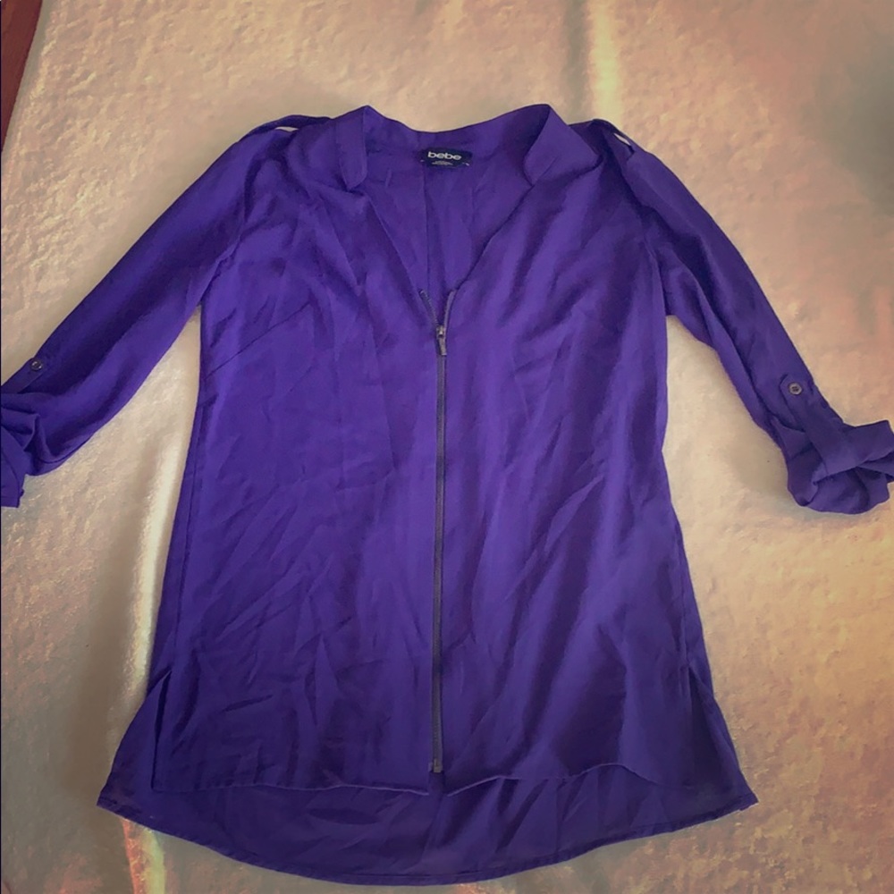 Bebe , Zipper front , rolled sleeve top